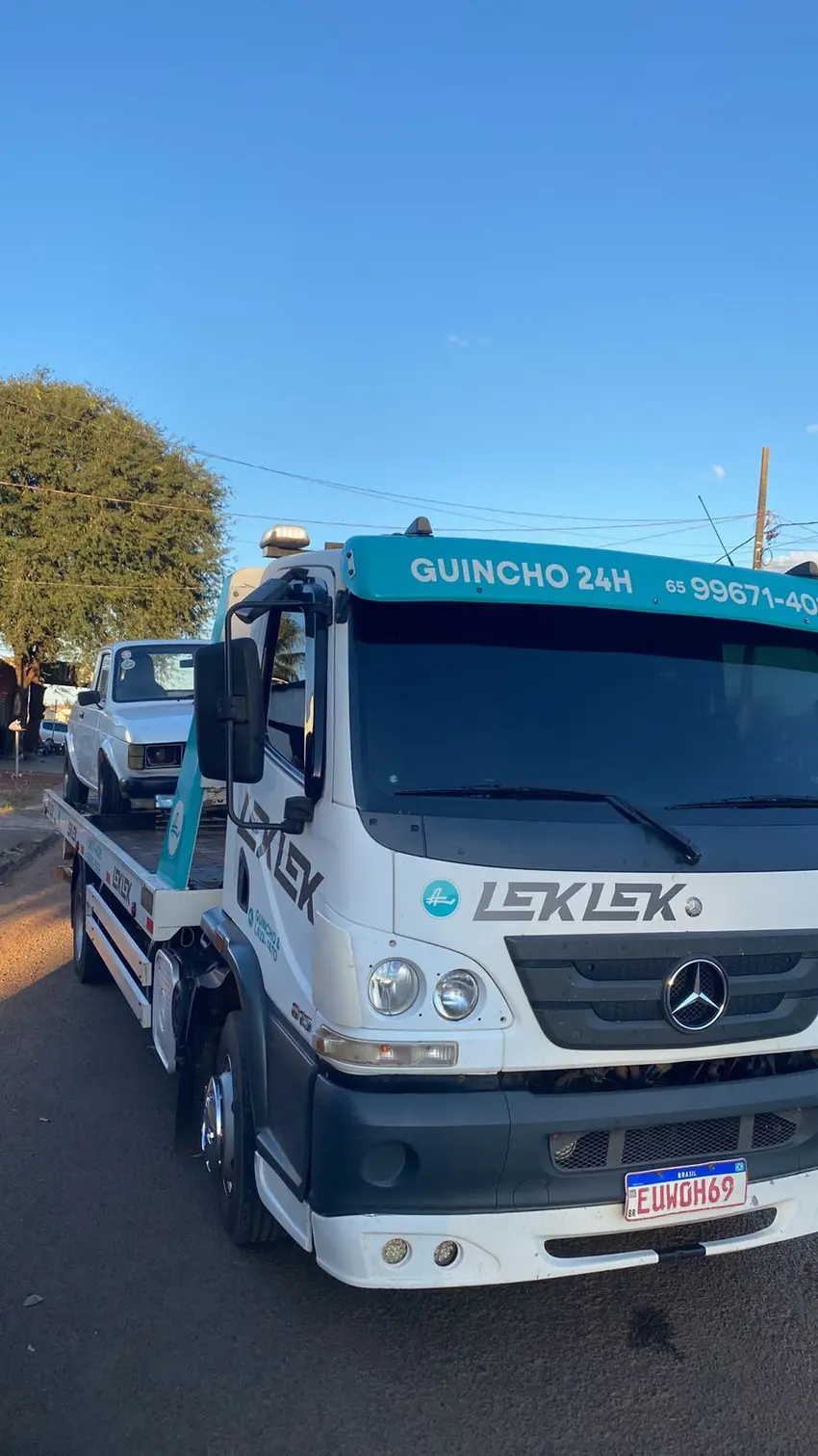 Caminhão guincho Lek Lek com atendimento 24h